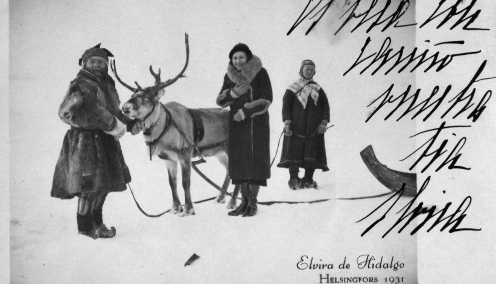 Foto dedicada de Elvira de Hidalgo en Finlandia en 1931. Dejó muchas fotos y postales dedicadas.