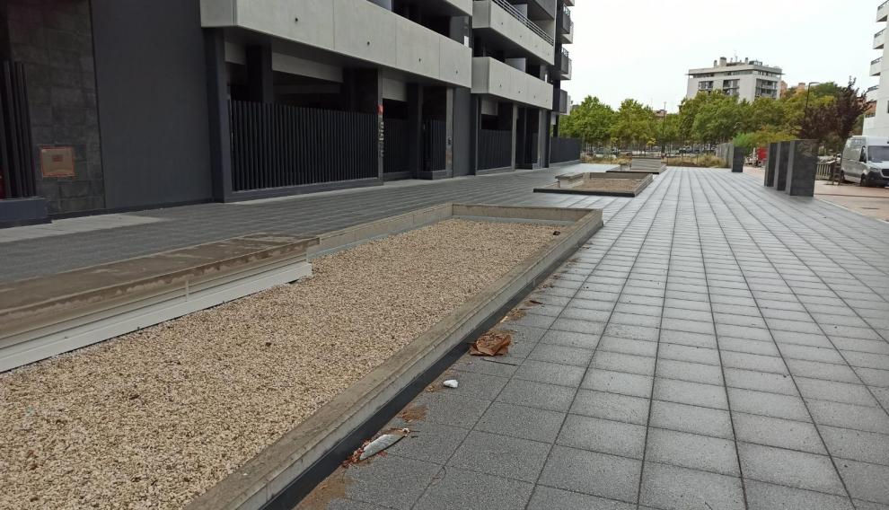 Parterres de la zona nueva del Barrio Jesús