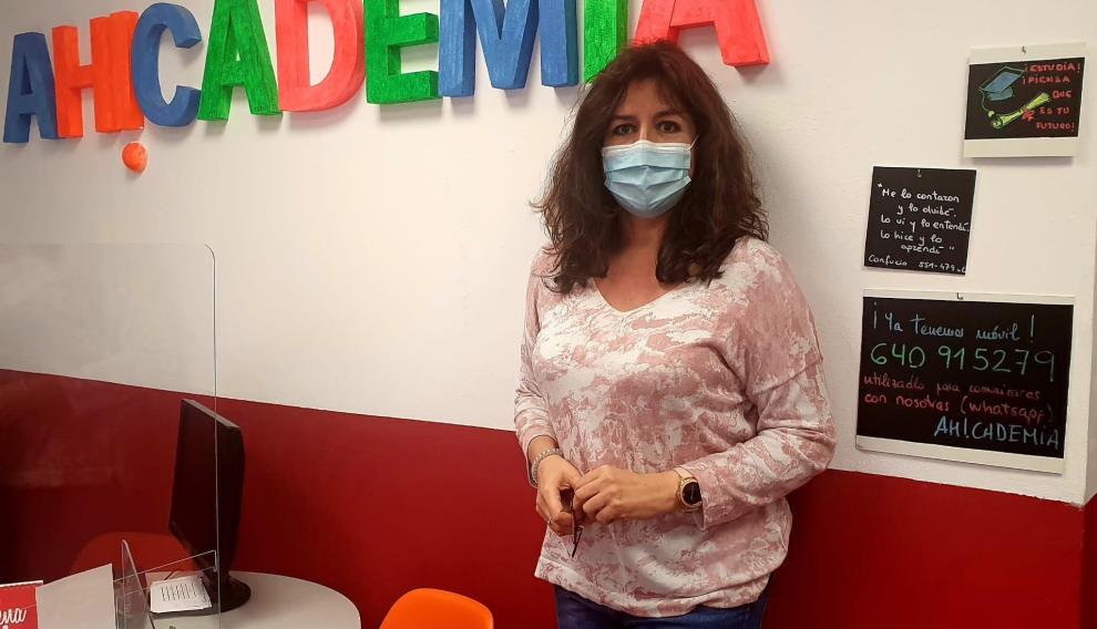 Rosa Estaún, una de las socias de Ah!cademia, este lunes en Zaragoza.