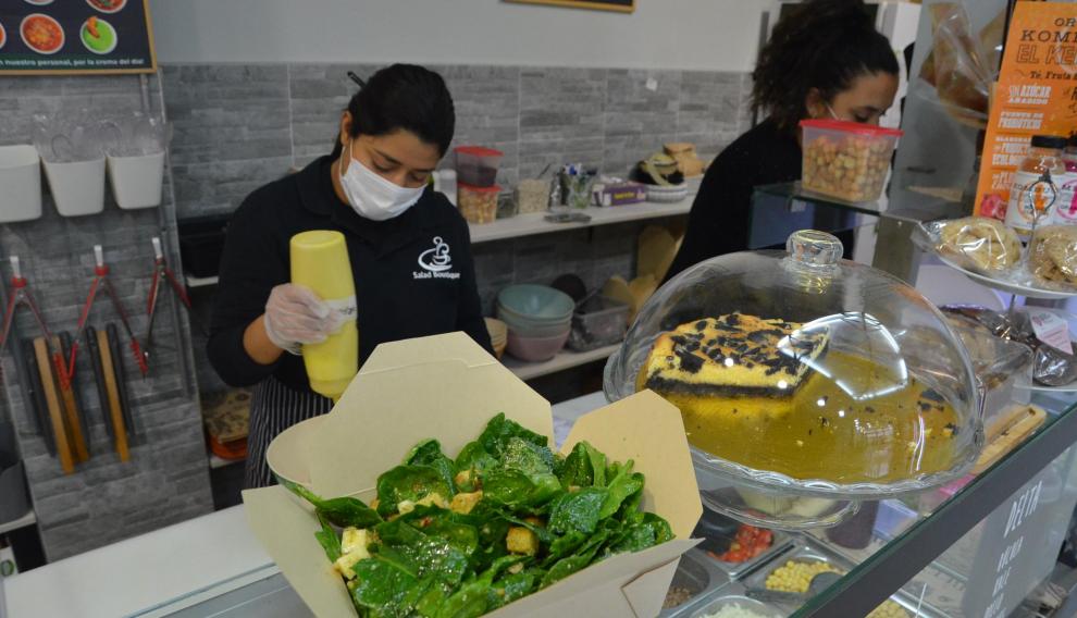 Las ensaladas son contundentes y cubren las necesidades nutricionales de una comida.