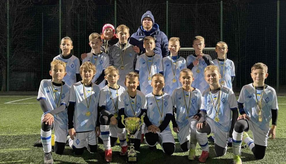 Sava, junto a sus compañeros del Dinamo de Kiev.