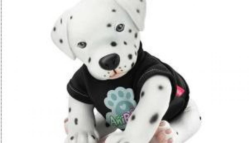 Un perro bebé de la colección de juguetes de imitación de Berjuan.