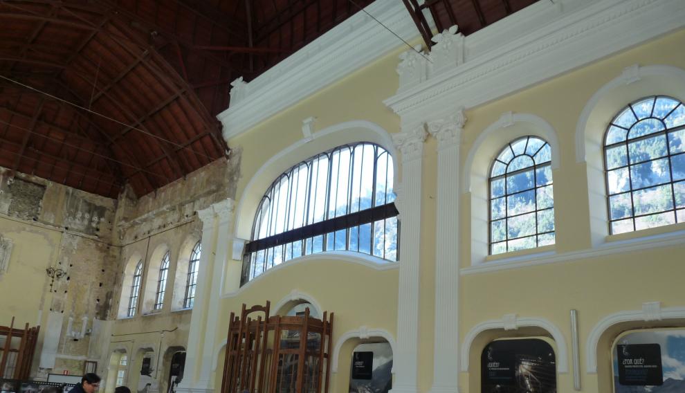 Vestíbulo estación de Canfranc