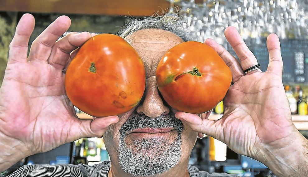 Karlos Arguiñano es el cocinero más famoso de la televisión en España. Estos días celebra sus 70 años y se estrena en 'El Hormiguero'.