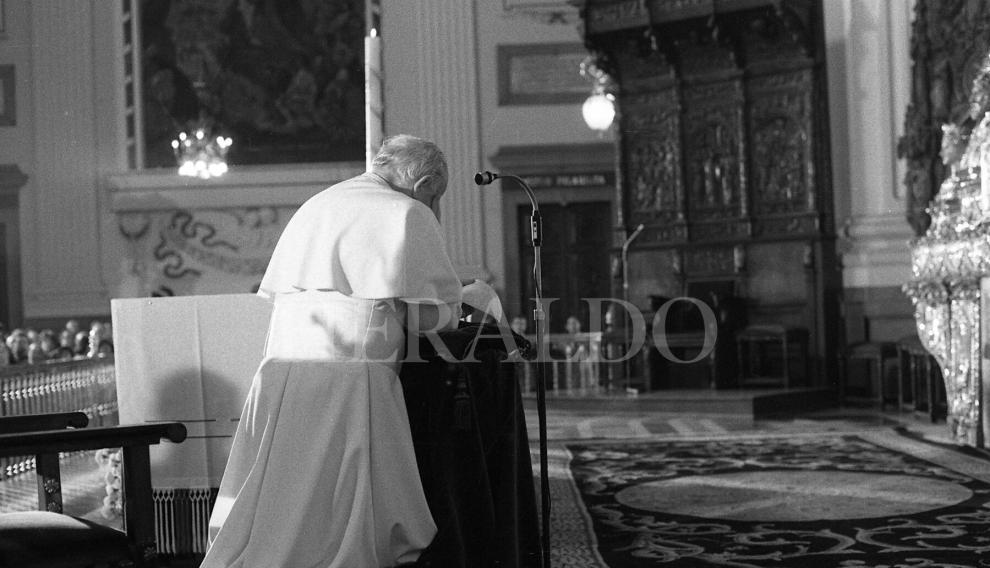 Primera visita del Papa Juan Pablo II a la basílica del Pilar de Zaragoza el 6 de noviembre de 1982