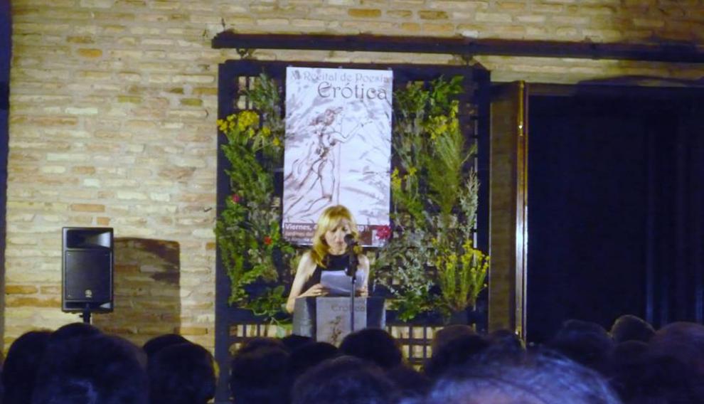Carmen Aliaga. 10427343_1482740302000868_8745023555482776945_n