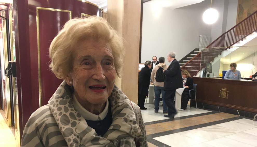 Pilar Pardo, de 91 años, ha votado esta mañana en Zaragoza.