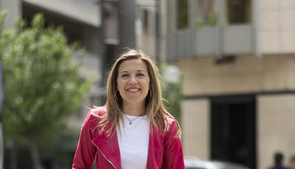 Ana Alós, candidato a la alcaldía de Huesca por el PP.