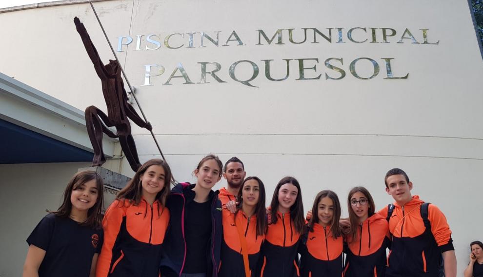 Las seis cadetes femeninas: Irene Del Pino, Laia García, María Gracia, Celia García, Julia Miguel y Lara Martín.