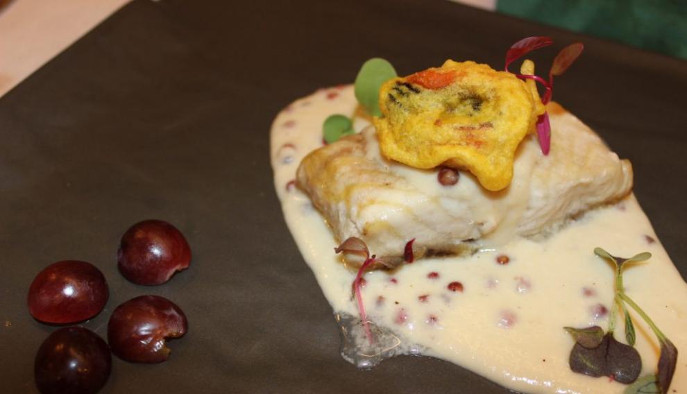 Esturión de El Grado a la pimienta, del restaurante El Nueve, en Barbastro.