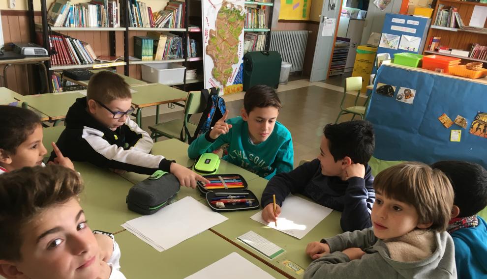 Trabajando en el tablero del juego por la igualdad.