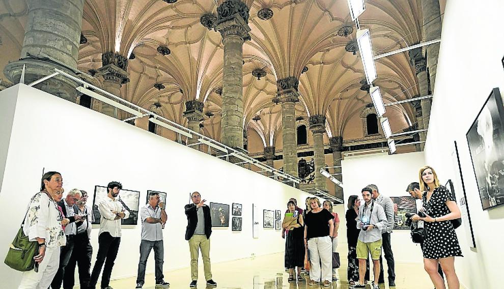 La exposición reúne obra de 40 fotógrafos.