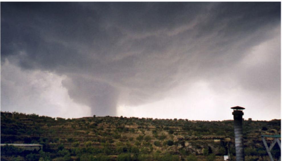 El tornado que en 2002 afectó a Alcañiz, Valdealgorfa y Mazaleón.