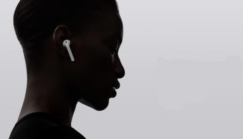 Los Airpods solo están disponibles en color blanco