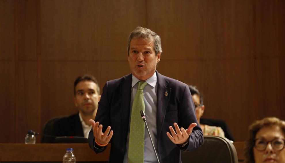 Pleno en las Cortes de Aragón