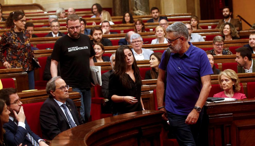 Bronca en el Parlament
