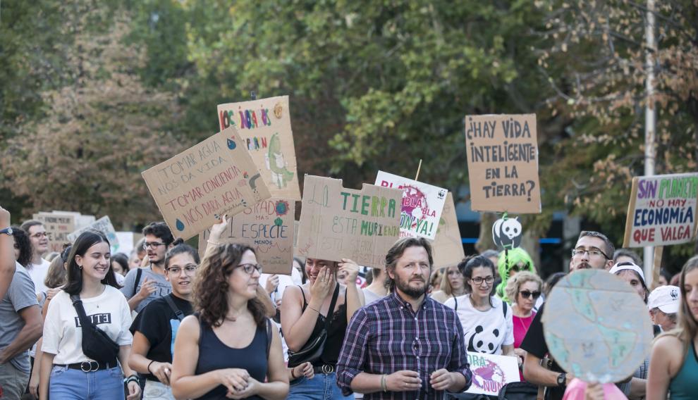 Manifestación por el clima en Zaragoza