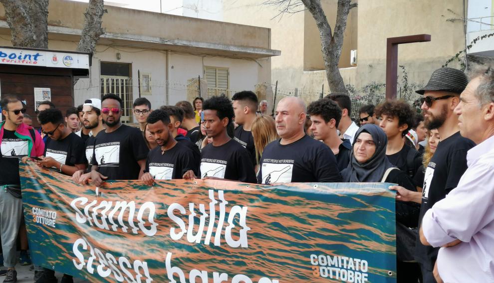 En el acto homenaje, supervivientes y familiares recordaron a los fallecidos