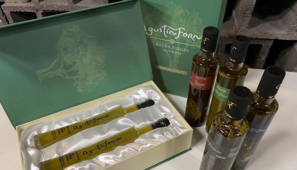 Botellas con aceite de oliva virgen extra de Agustín Fornós destinadas al mercado chino.