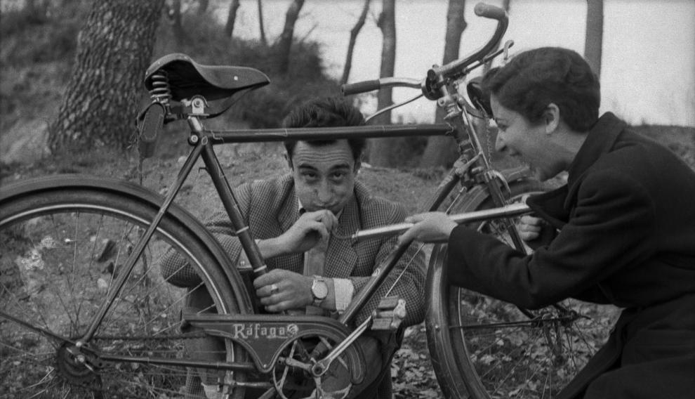 Otro imagen de la vida cotidiana de Huesca en los 50.