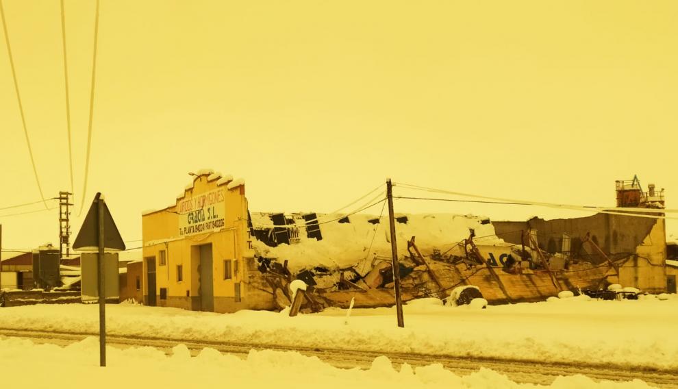 Una nave nevada en Alcorisa.
