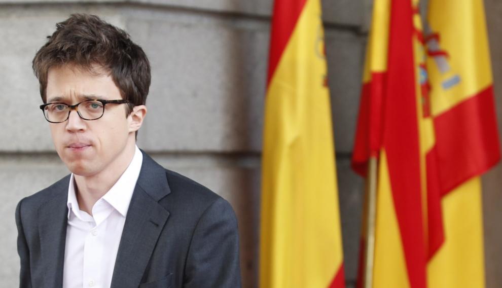 Íñigo Errejón durante la rueda de prensa que ha celebrado en el Congreso que este lunes ha acogido la apertura oficial de la Legislatura
