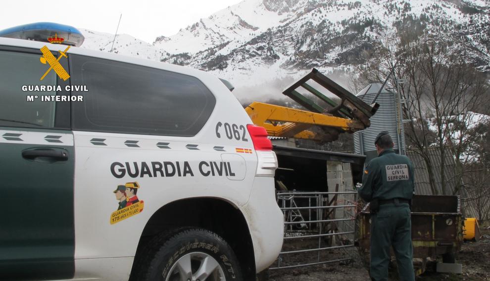 Actuación de la Guardia Civil en la finca ganadera
