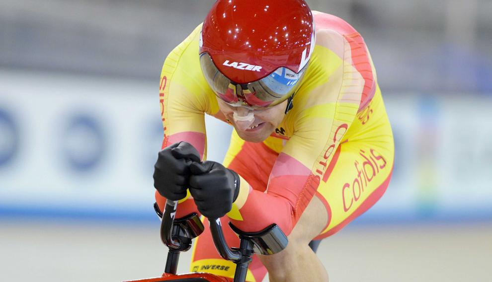 El paralímpico aragonés Eduardo Santas, en acción en la prueba del kilómetro del Mundial de velocidad en Canadá