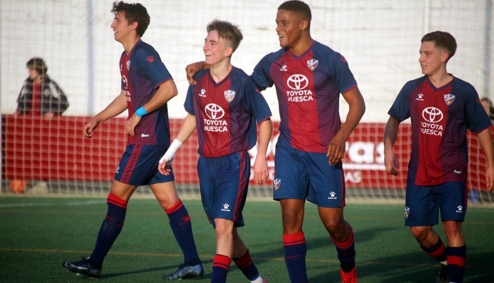 Carlos Kevin celebra el gol ante el Real Zaragoza DHJ.