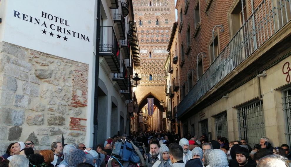 Las calles turolenses ya están llenas de gente.