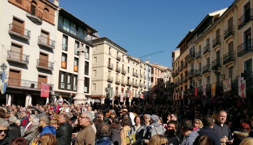 Miles de personas quieren despedir a Diego de Marcilla