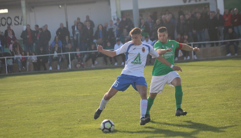 Fútbol. Regional Preferente- Quinto vs. Fuentes.