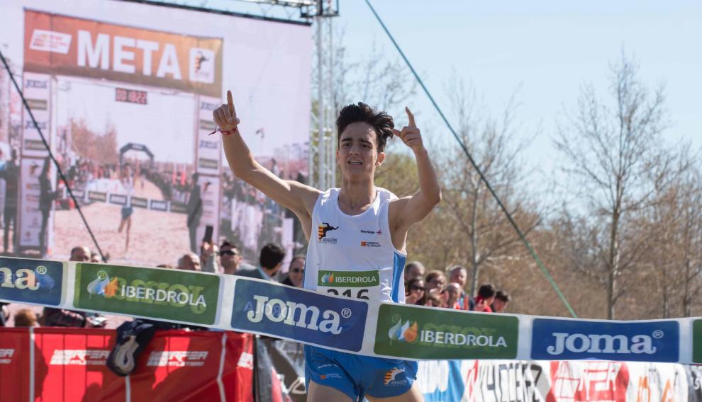 El Parque Lineal de Plaza en Zaragoza ha acogido el 102º Campeonato de España de campo a través.