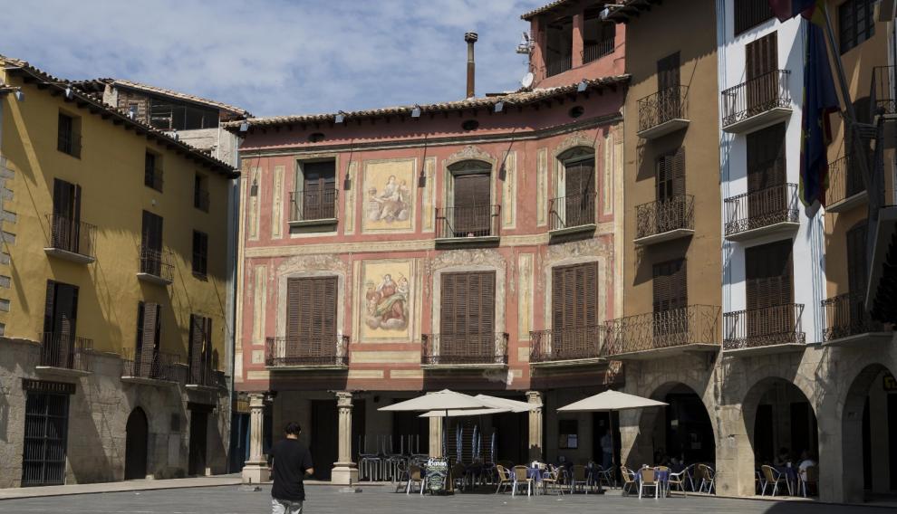 La plaza Mayor de Graus.