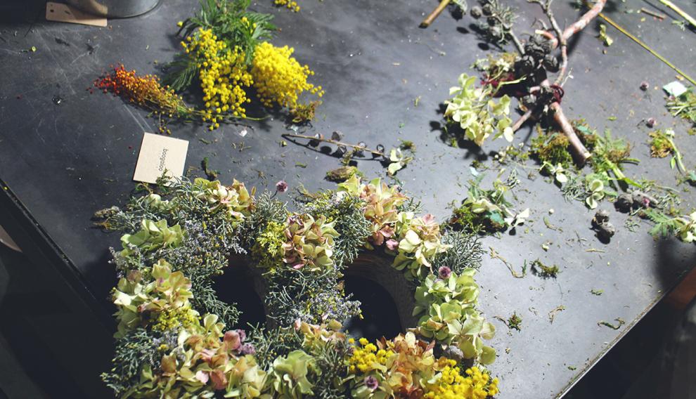 Otro de los trabajos diseñando letras florales