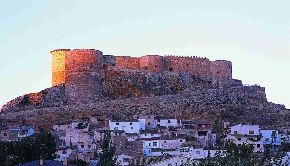 Castillo de los Luna de Mesones de Isuela.