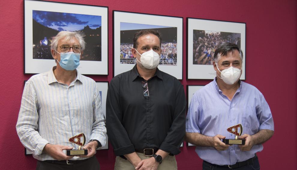 Fotoperiodistas de Aragón premian la defensa de su trabajo hecha en Albarracín