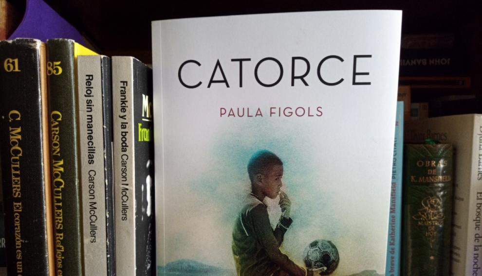 Paula Figols publica 'Catorce'.