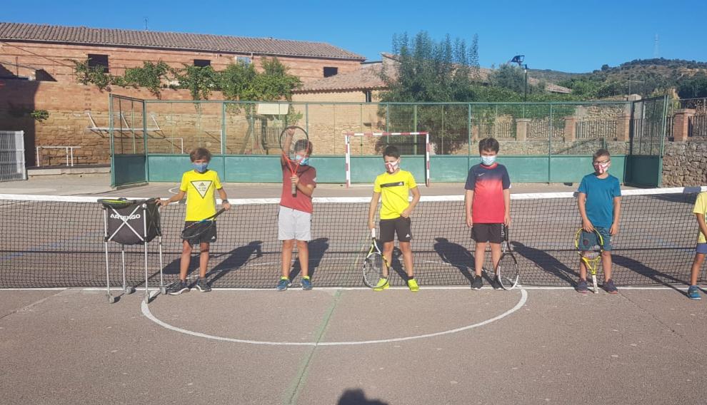 Curso comarcal de tenis en Estadilla.