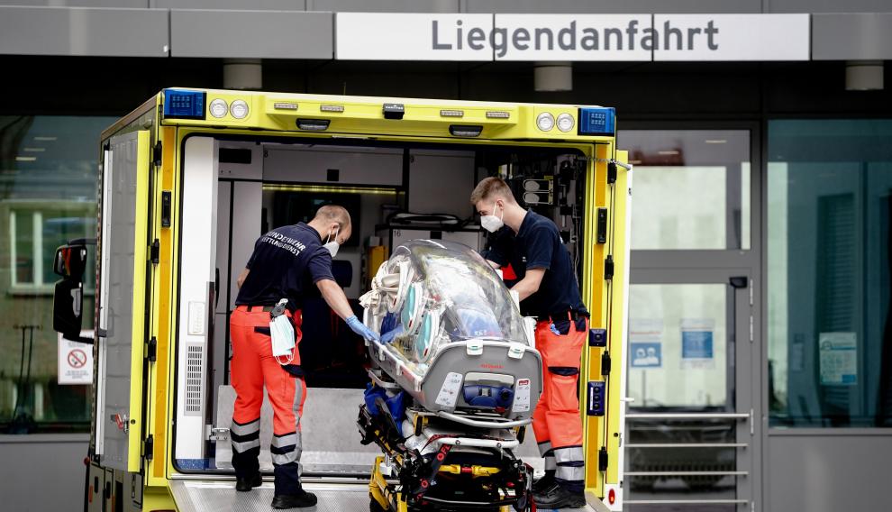 Medicos que trasladaron a Navalni