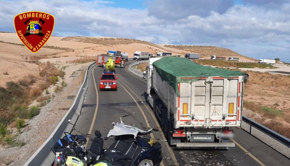 La carretera tuvo que cortarse al tráfico