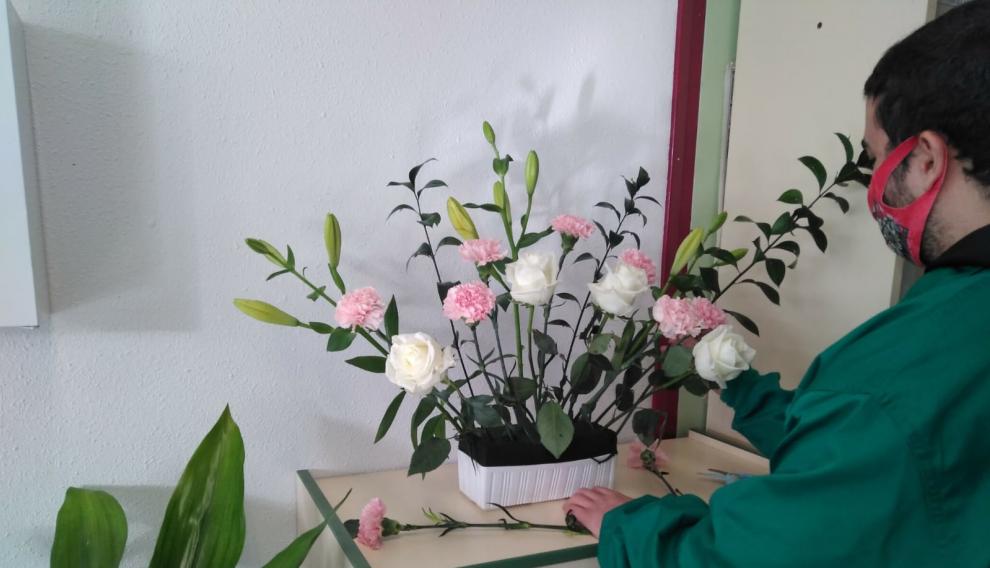 Trabajos del Programa de Agrojardinería y Arreglos florales