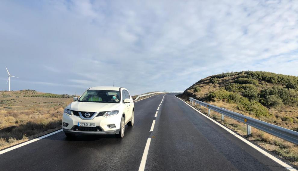 La carretera que conecta Sos del Rey Católico y Sofuentes.