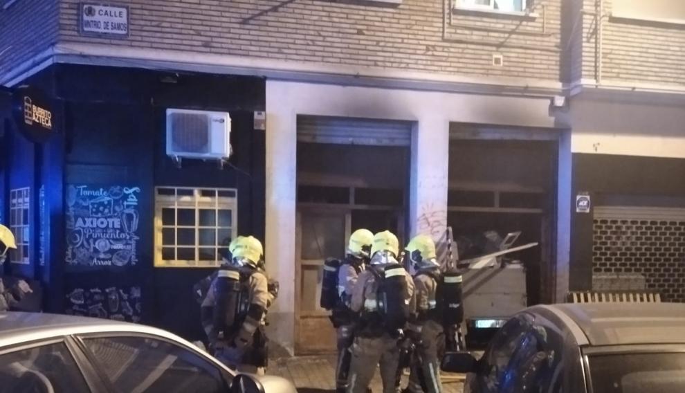 Incendio en la calle de Luis Braille de Zaragoza.