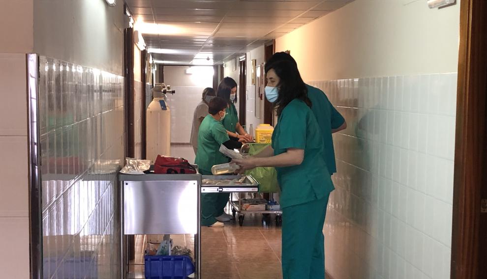 La residencia de la tercera edad Santo Ángel de Alcañiz, medicalizada para acoger enfermos no covid.