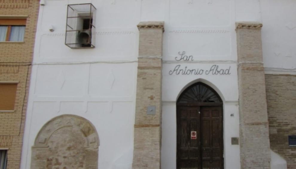 Fachada de la sinagoga de Híjar.