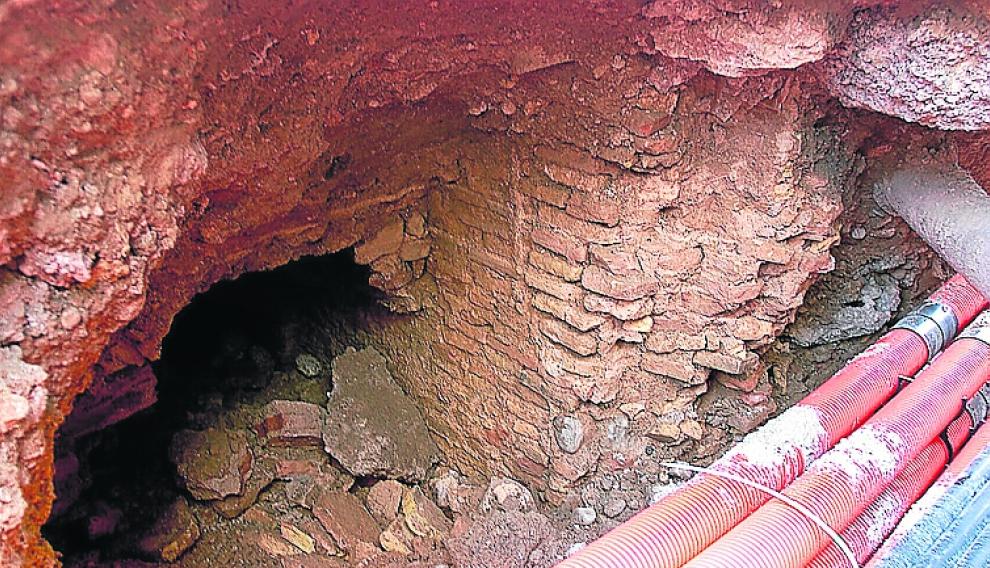 Los restos de la bodega, cuando se renovó el cableado
