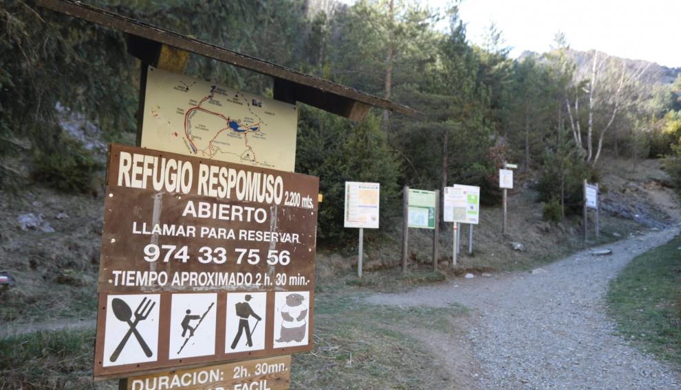 Salida desde el parquin de La Sarra hacia el refugio de Respomuso, uno de los itinerarios de la búsqueda estos días de Miguel Villarroya.