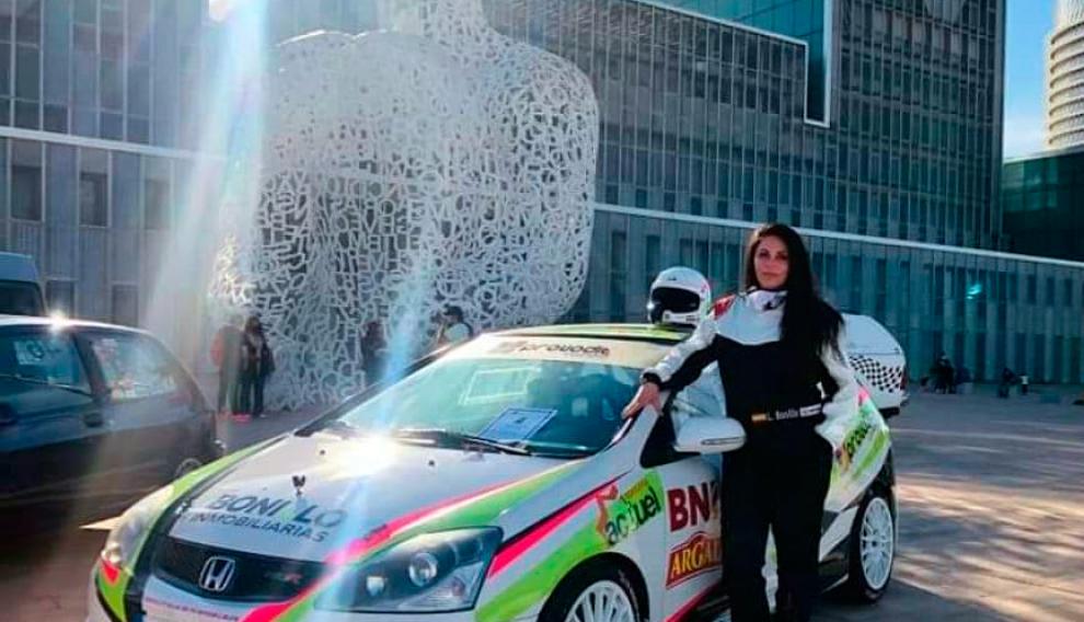 Laura Bonillo es piloto de rallies, tiene 40 años y es de Utrillas.