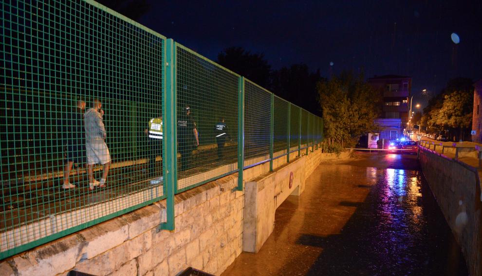 Paso de la Moratilla inundado por el desbordamiento del Turia por las fuertes tormentas